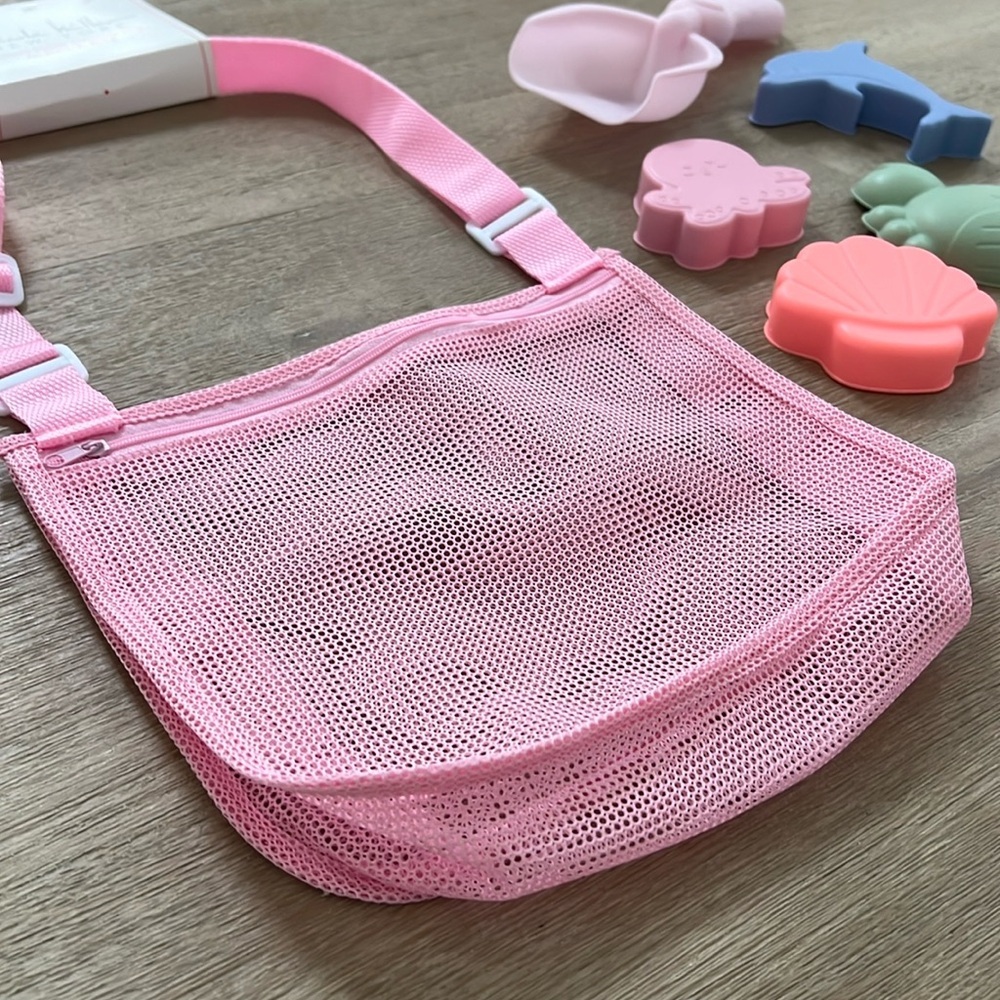 Girls Pink Mesh Beach Bag Purse Set of 4 Silicone Beach Toys Accessories - Picture 3 of 3